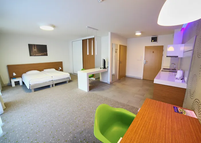 Aparthotel Invite Wrocław, Polska