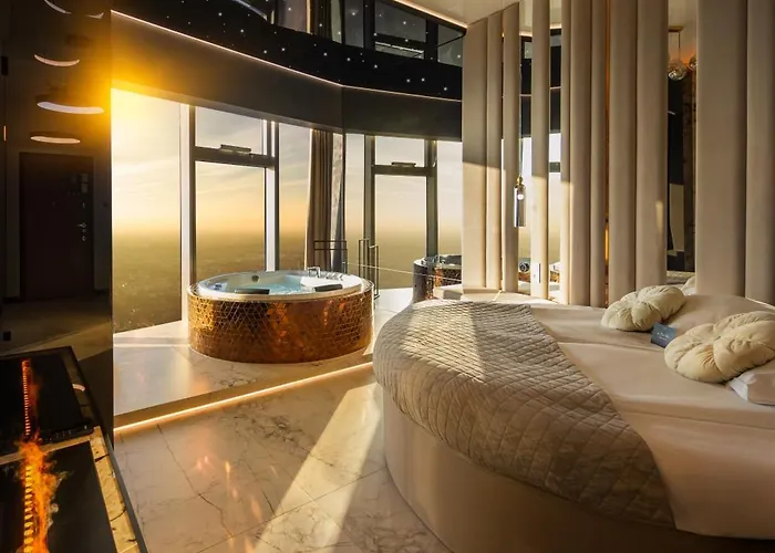 Sky Tower Apartamenty - In The Sky Apartments Wroclaw, Poland