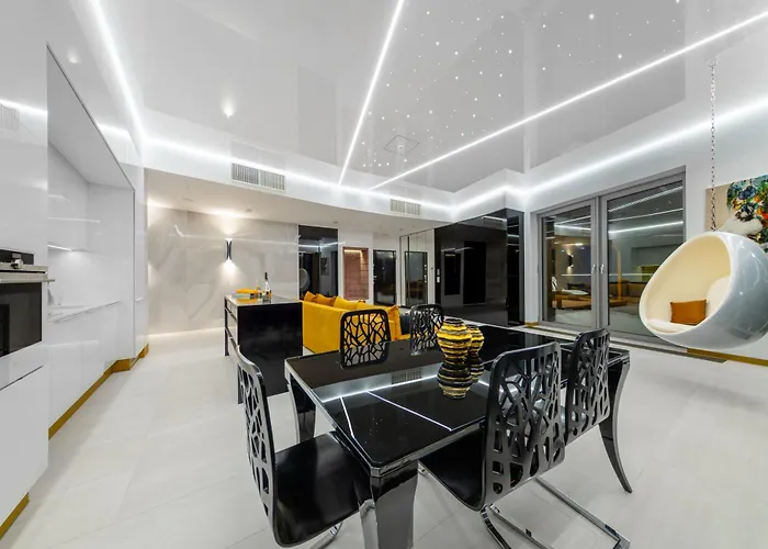 Apartamenty W Sky Tower Wrocław, Polska